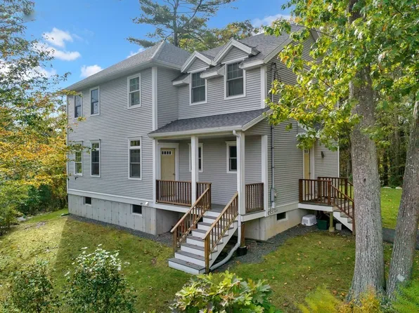 4 Chateau Hts, Gloucester, MA 01930