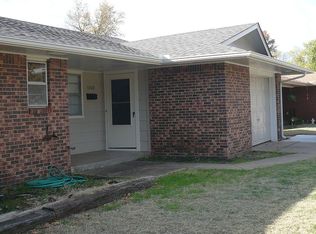 3209 Dwelle Dr, Enid, OK 73701