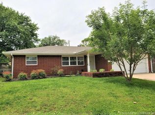 529 Sooner Rd, Bartlesville, OK 74003