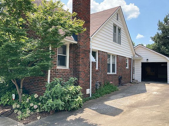 Side - Garage drive