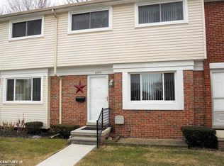 8152 Farnum Ct, Warren, MI 48093