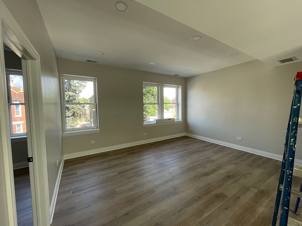 Specious and Bright Living Room.
