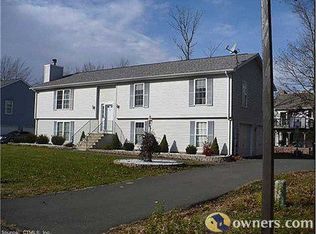 33 Rutledge Rd, Wethersfield, CT 06109