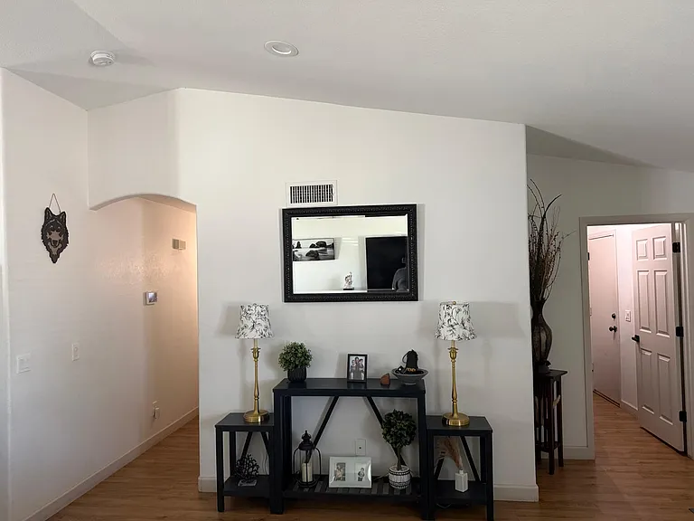 13665 N 21st Ave — Photo 11