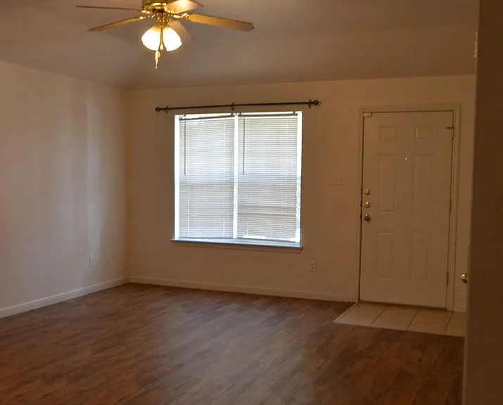 603 Bermuda — Photo 18