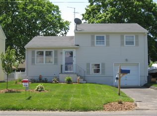 11 Naromake Ave, Norwalk, CT 06854