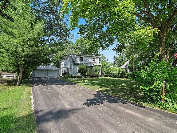 2nd image of 10624 Borgman Ave