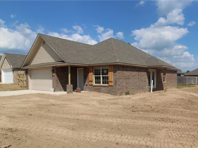 822 Saddlebrook St, Gentry, AR, 72734