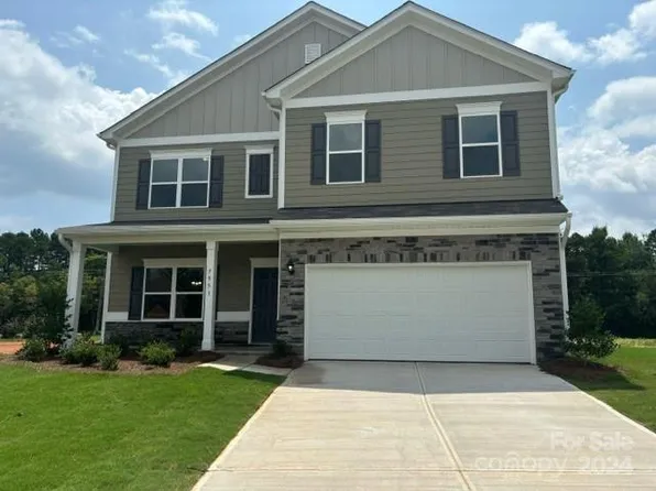 7551 Bridle Ct, Sherrills Ford, NC 28673