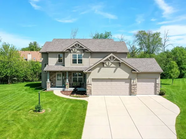 14525 Walnut COURT, New Berlin, WI 53151