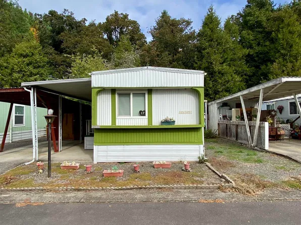 76726 Simpson Dr Unit 17, Oakridge, OR 97463