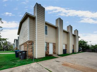 3200 McLean St APT D, Fort Worth, TX 76103