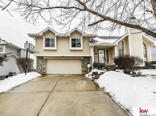 1825 N 159th St, Omaha, NE 68118