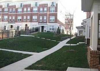 2nd image of 4471A Beacon Grove Cir