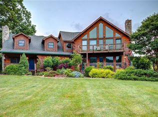 391 Camelot Dr, Banner Elk, NC 28604