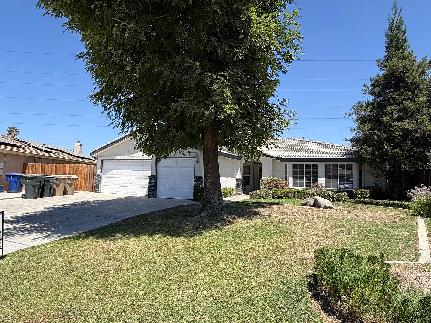 3 BD 2 Ba house plus office in Rosedale's Beautiful San Lauren Community — Photo 1