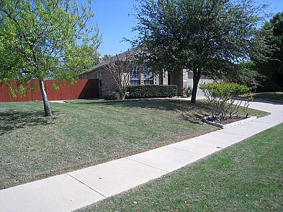 2nd image of 6 Hayworth Ct