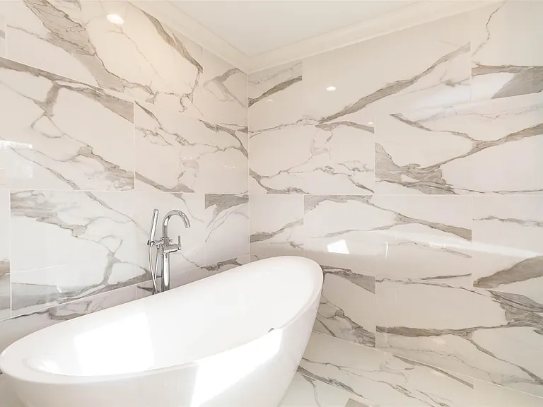 5485 Hammersmith Dr — Photo 22