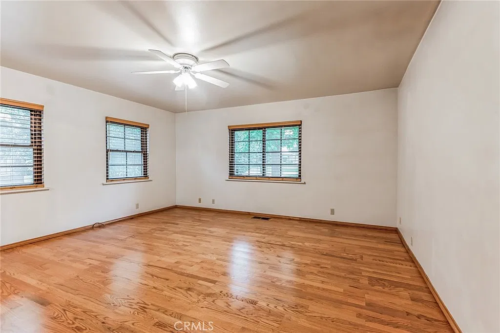 4 bed, 2.5 bath, 2822 sqft, $6,800 — Photo 4