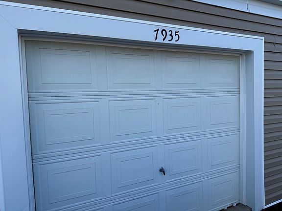 2nd image of 7935 164th Pl Unit 7935