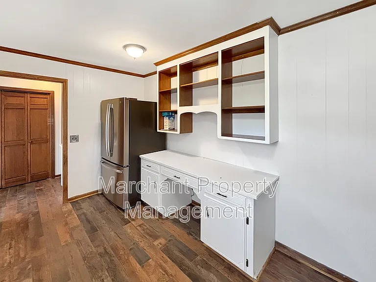601 Fairview Church Rd — Photo 9