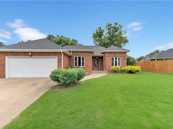 600 Primrose Ave, Siloam Springs, AR 72761