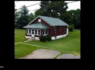 39 Bridge St, Carrollton, KY 41008