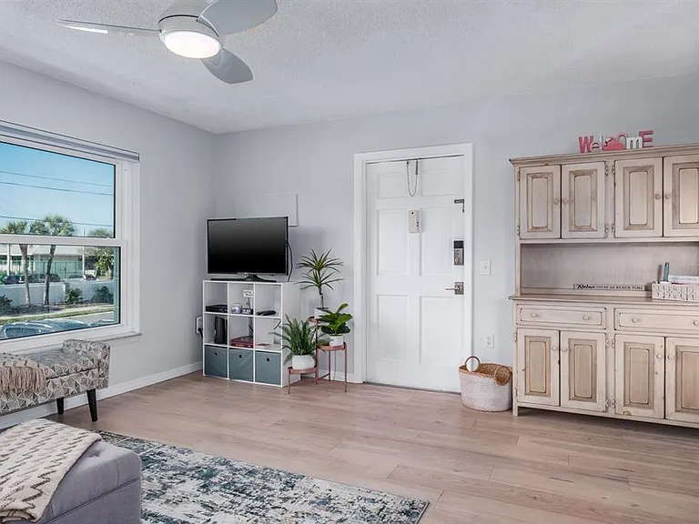 7151 Sunset Way #10 — Photo 7