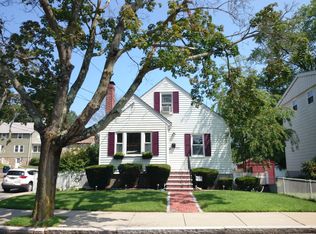 201 Stimson St, West Roxbury, MA 02132