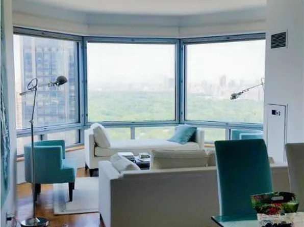 301 West 57th Street image 1 of 8