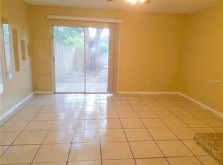 6106 Oak Cluster Cir, Tampa, FL 33634