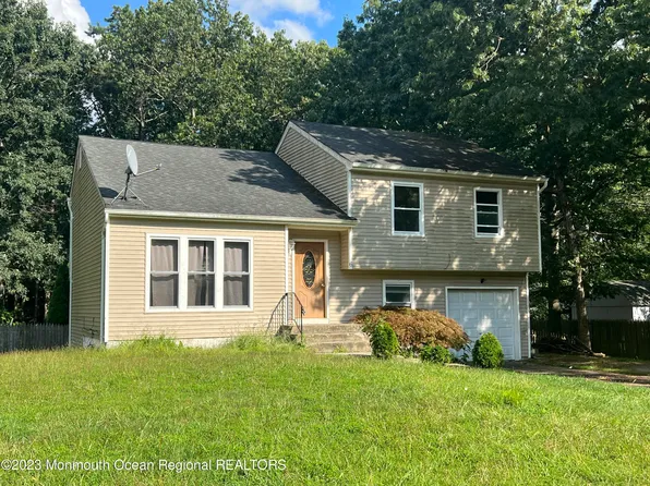 6 9th Street, Barnegat, NJ 08005