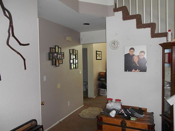 3rd image of 8572 Vintage Park Dr