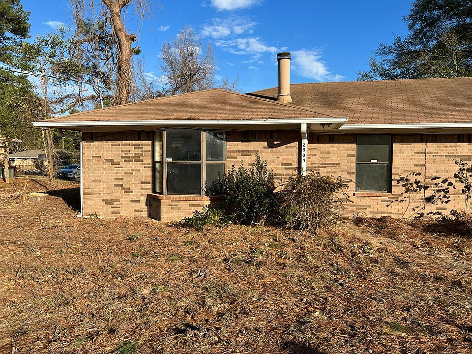 1st image of 2804 Stoneridge Dr