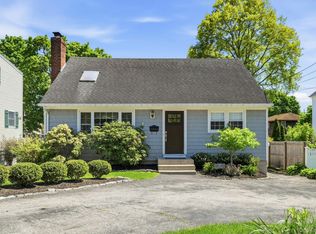 62 Smith Street, Greenlawn, NY 11740