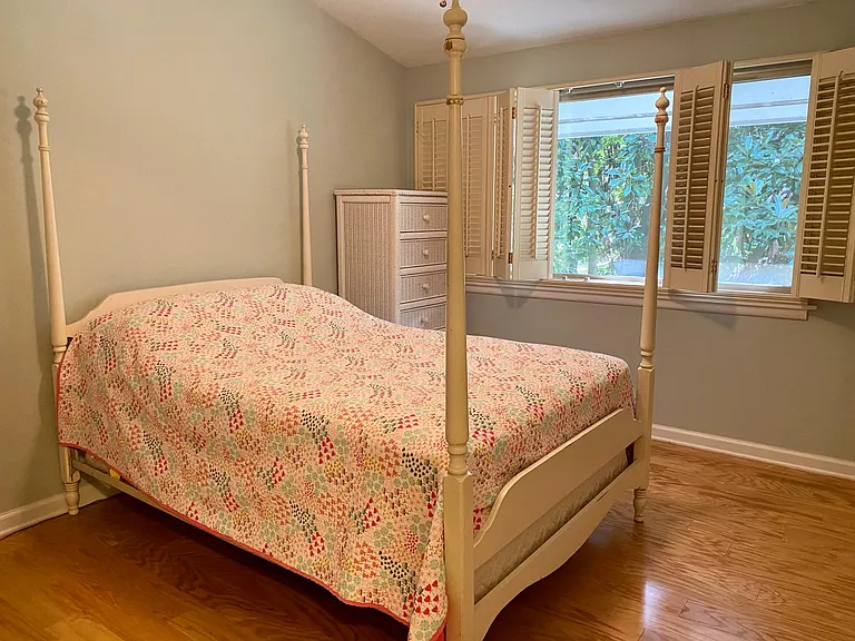 4889 Lake Forrest Dr — Photo 22
