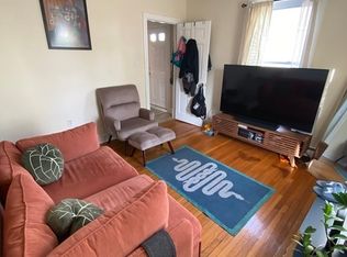 111 Adams St APT 1, Newton, MA 02458