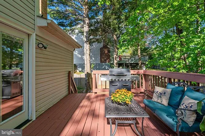 5 Lee Ct — Photo 29