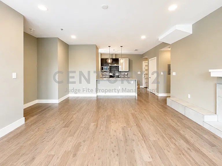 1320 May St #200 — Photo 6