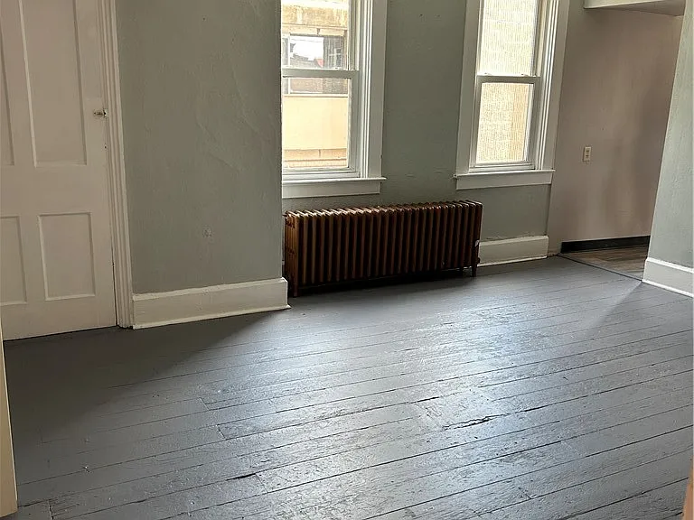 513 Edmond St #2 — Photo 2