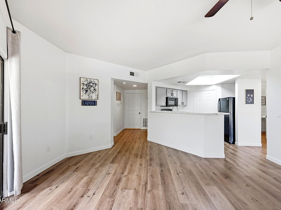 1st image of 10030 W INDIAN SCHOOL Road #255