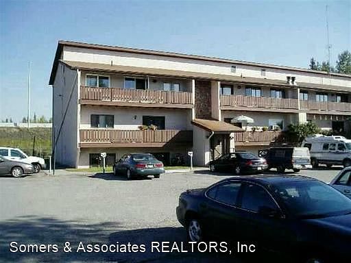 1st image of 228 Woodridge St APT 8