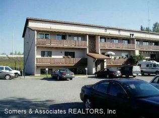 228 Woodridge St APT 8, Fairbanks, AK 99709