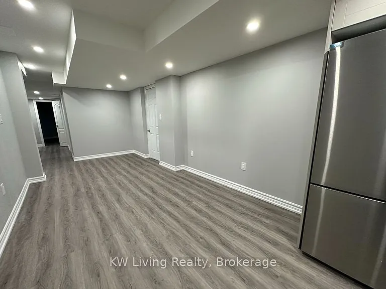 158 William Bartlett Dr #LOWER — Photo 4