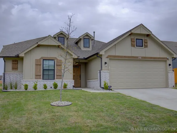 2910 W Albuquerque Pl, Broken Arrow, OK 74011