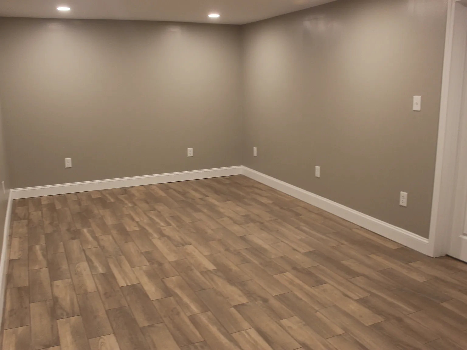 246 Hill-N-Dale - 1 — Photo 2