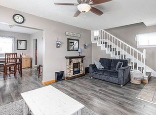 1118 Bertch Ave, Waterloo, IA 50702