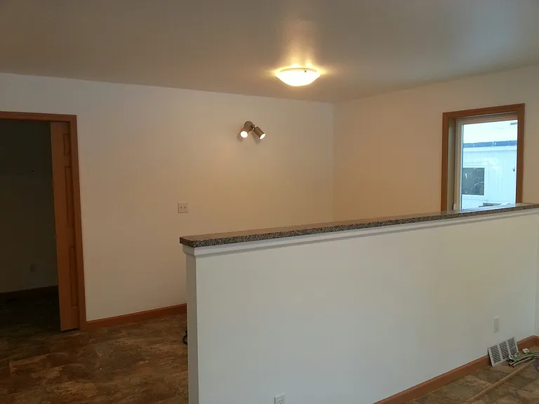 639 E 75th Ave #B — Photo 7