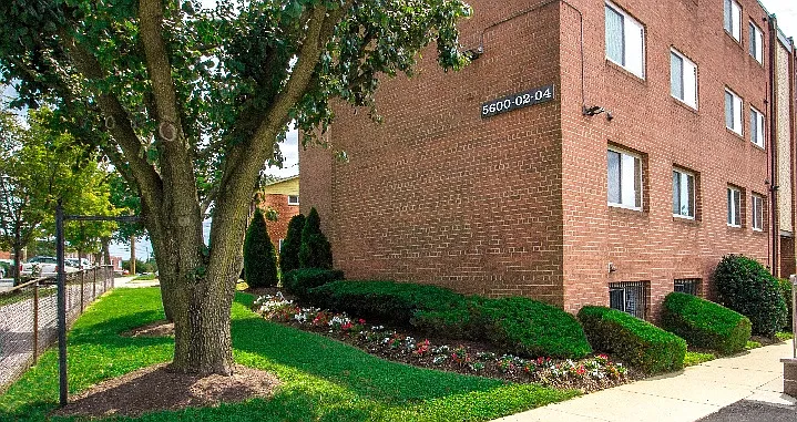 Chillum Apartments — Photo 19