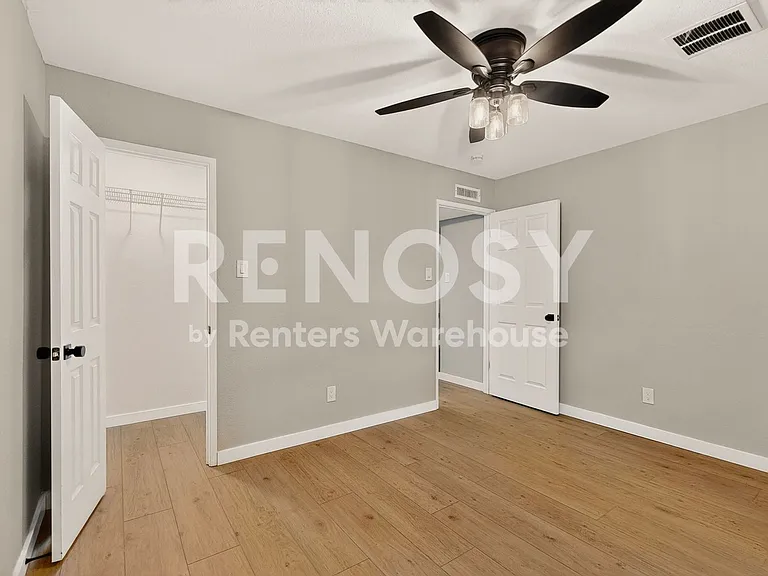 913 Overdowns Dr — Photo 43